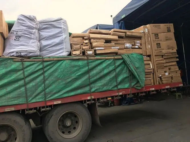 洛龙家具托运